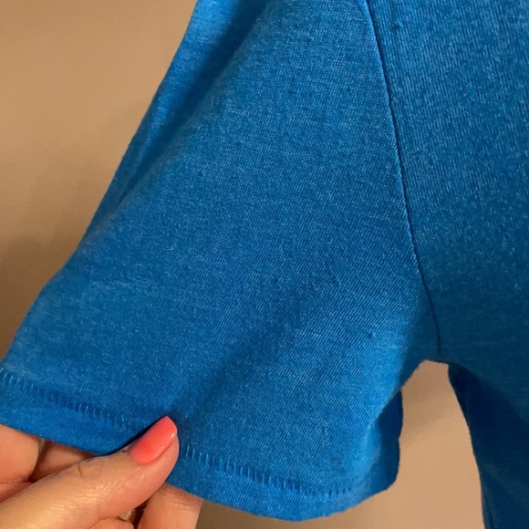 BP NORDSTROM OVERSIZED V NECK TEE cobalt BLUE available in sizes S and M cropped - Picture 3 of 6